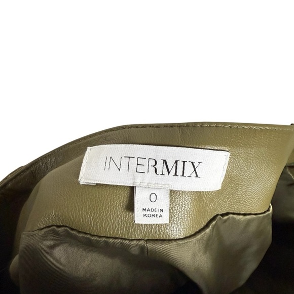 Intermix Women’s Remi Pleated Lamb Leather High Rise Shorts Olive Green 0 - Picture 9 of 9